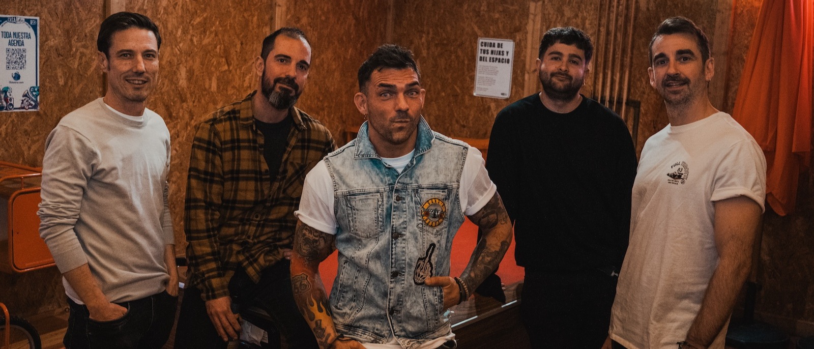 EL CANTO DEL LOBO: TRIBUTO AL CANTO DEL LOCO